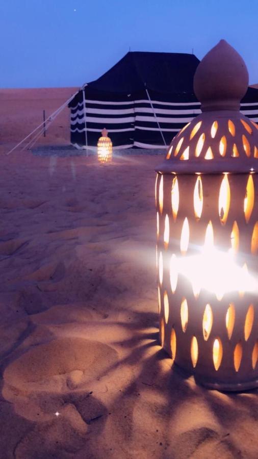 Crescent Desert Private Camp Shāhiq Exterior foto